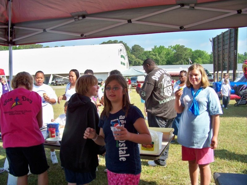 Relay 2010 (63).JPG - Original filesize: 2185374. Compressed using: Extreme method. TQ: 60. Source: JP�